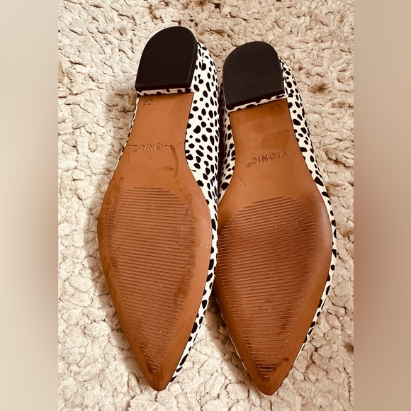 Vionic Women's Leopard Black and Cream Pointed Toe Semi-Flats Shoes Size 8 - Picture 5 of 7